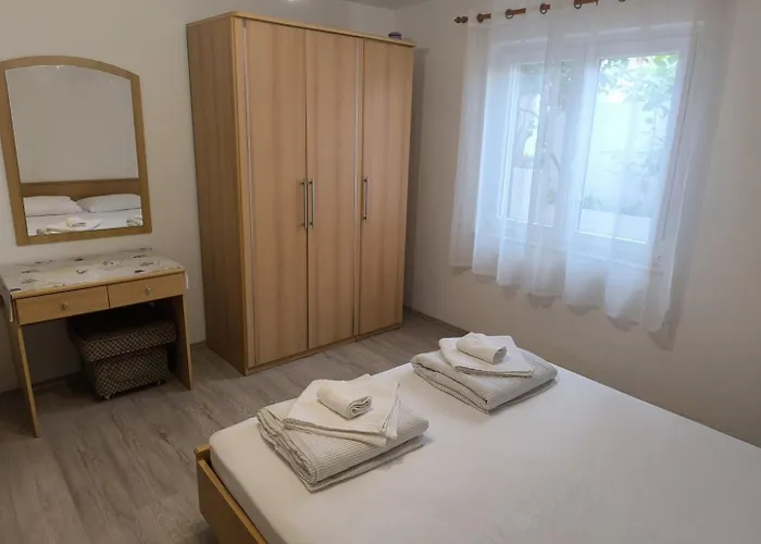 Davorka Gostinjska kuća Primosten